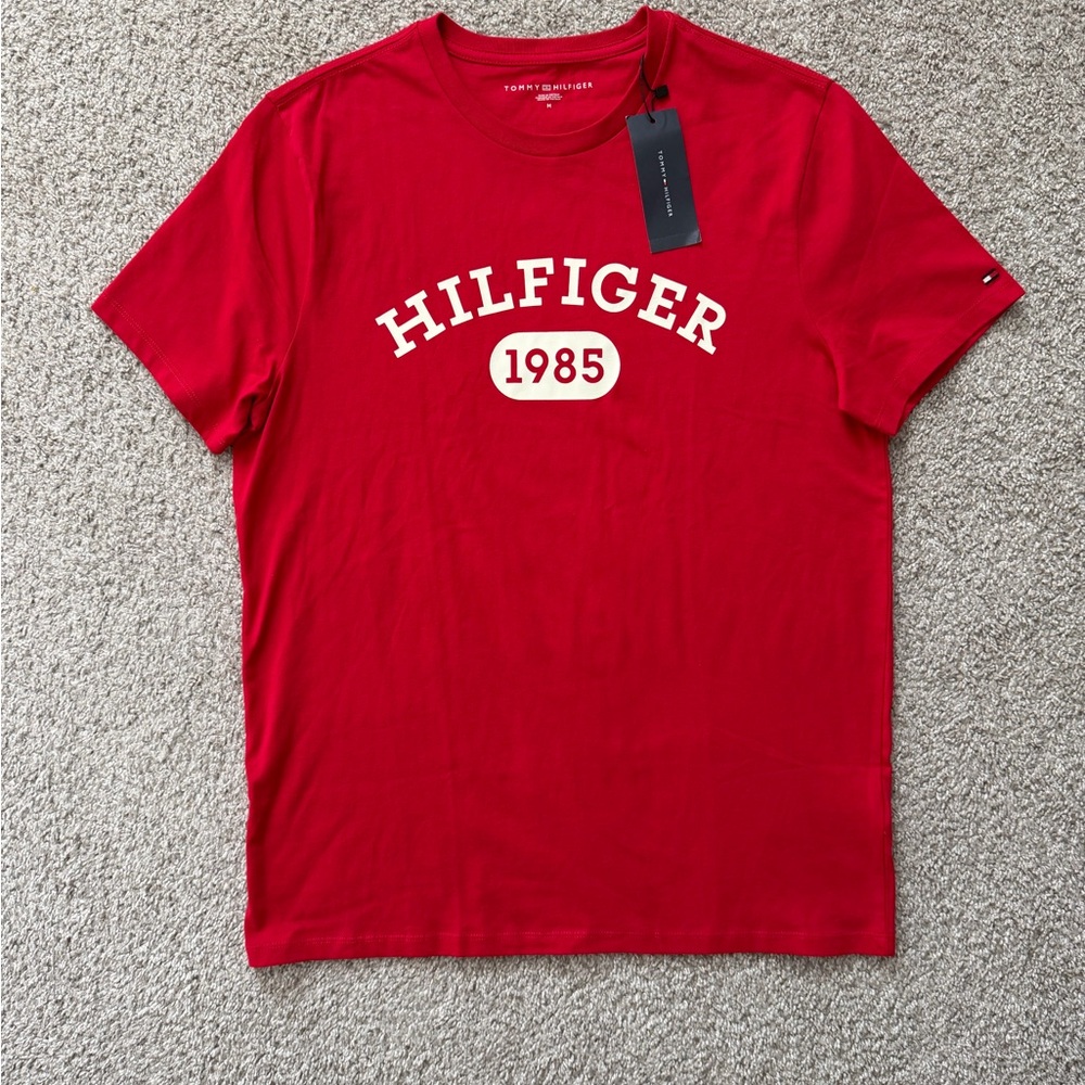 Tommy Hilfiger 1985 Logo T-Shirt Red Men’s Size M New With Tags